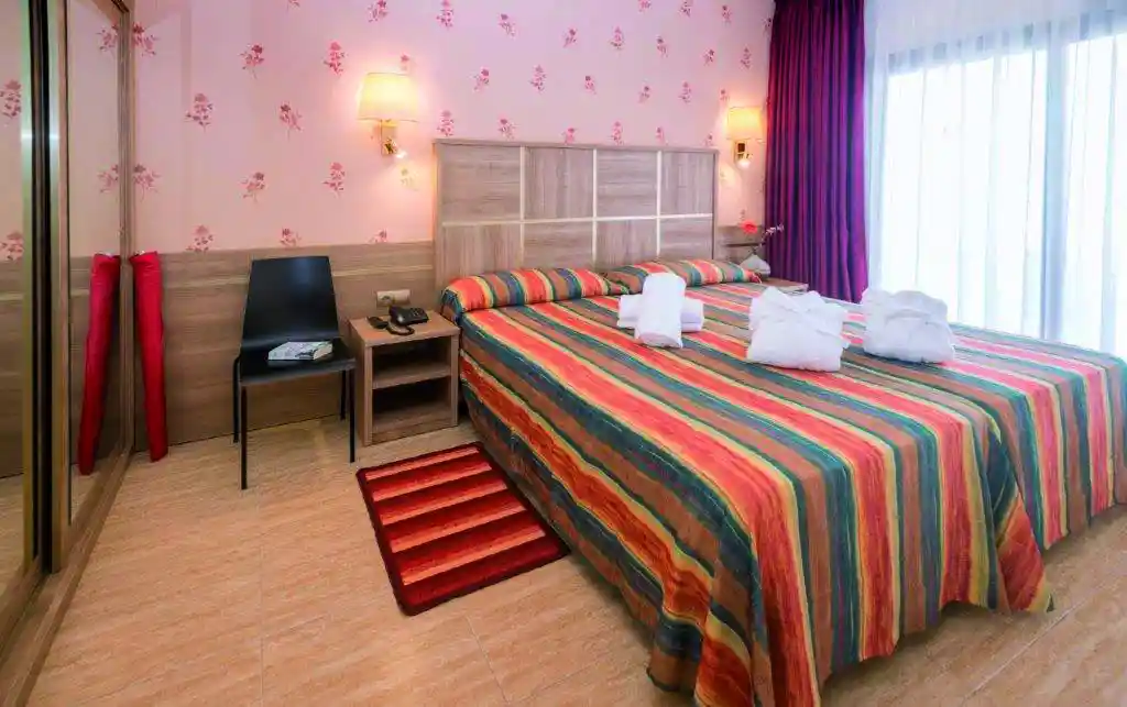 Lagrange Vacances&reg;  - Pineda de Mar - HOTEL SUMUS STELLA ET SPA