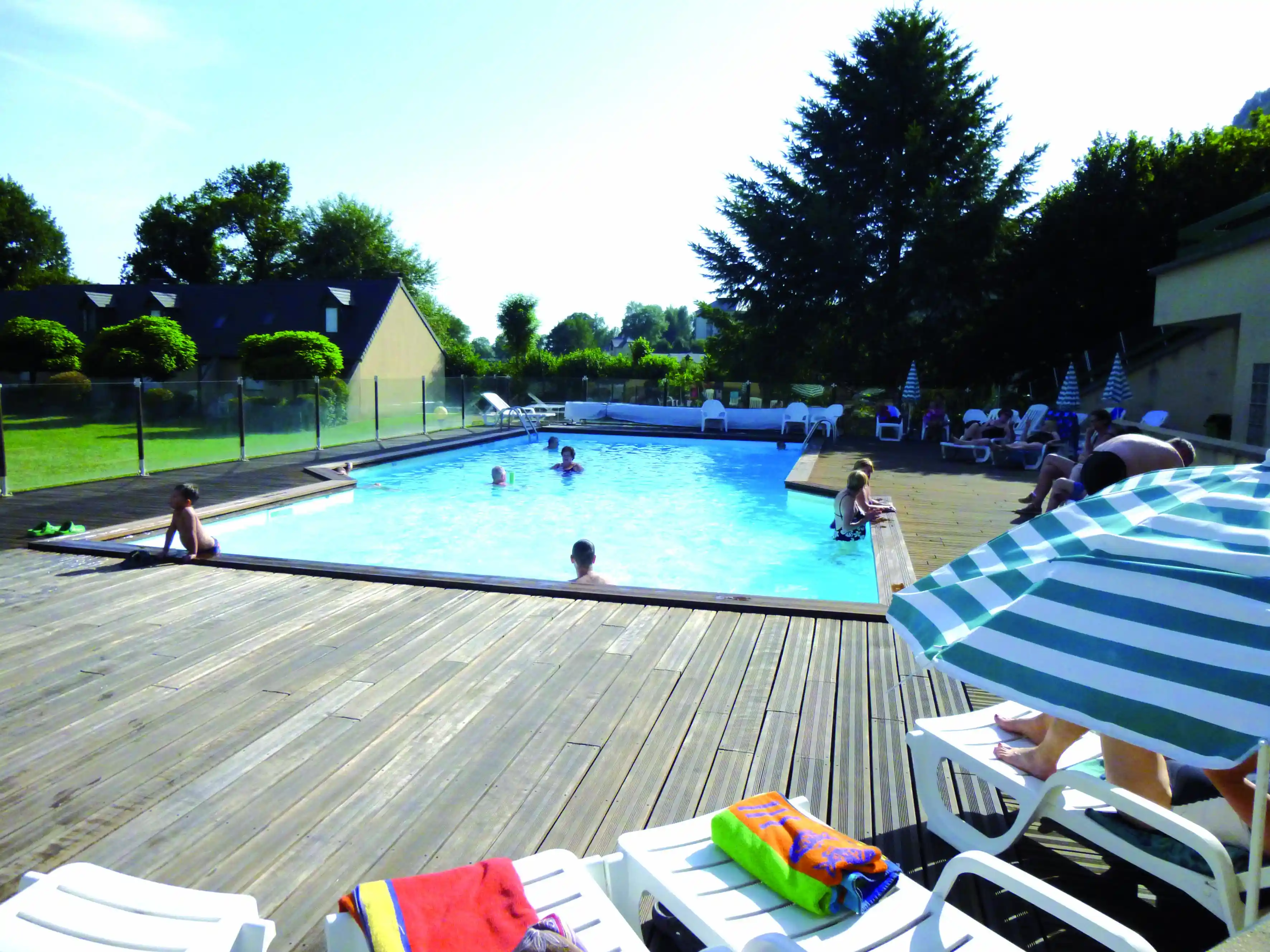 Lagrange Vacances&reg;  - Vic-sur-Cere - HOTEL LE FAMILY