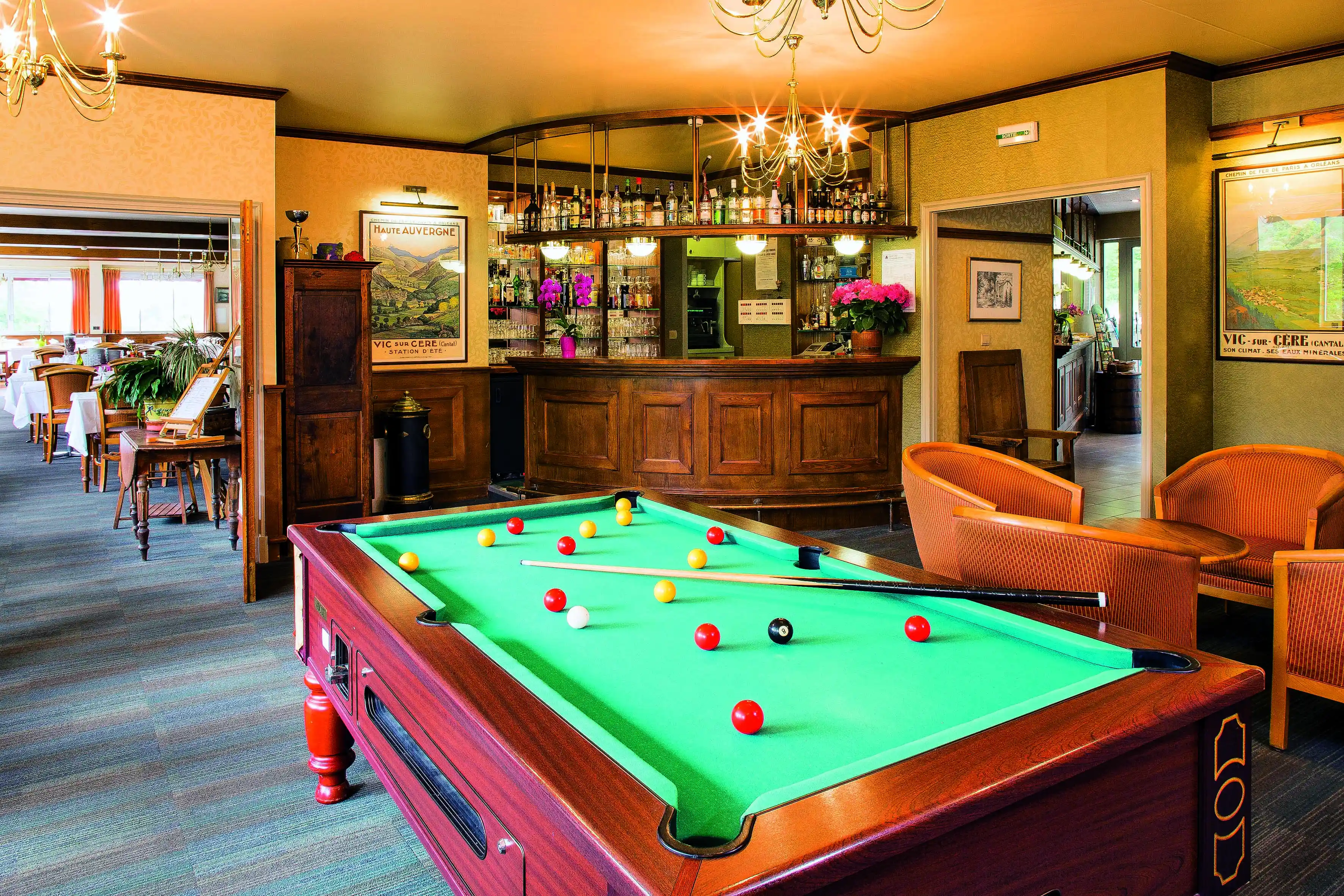 Lagrange Vacances&reg;  - Vic-sur-Cere - HOTEL LE FAMILY