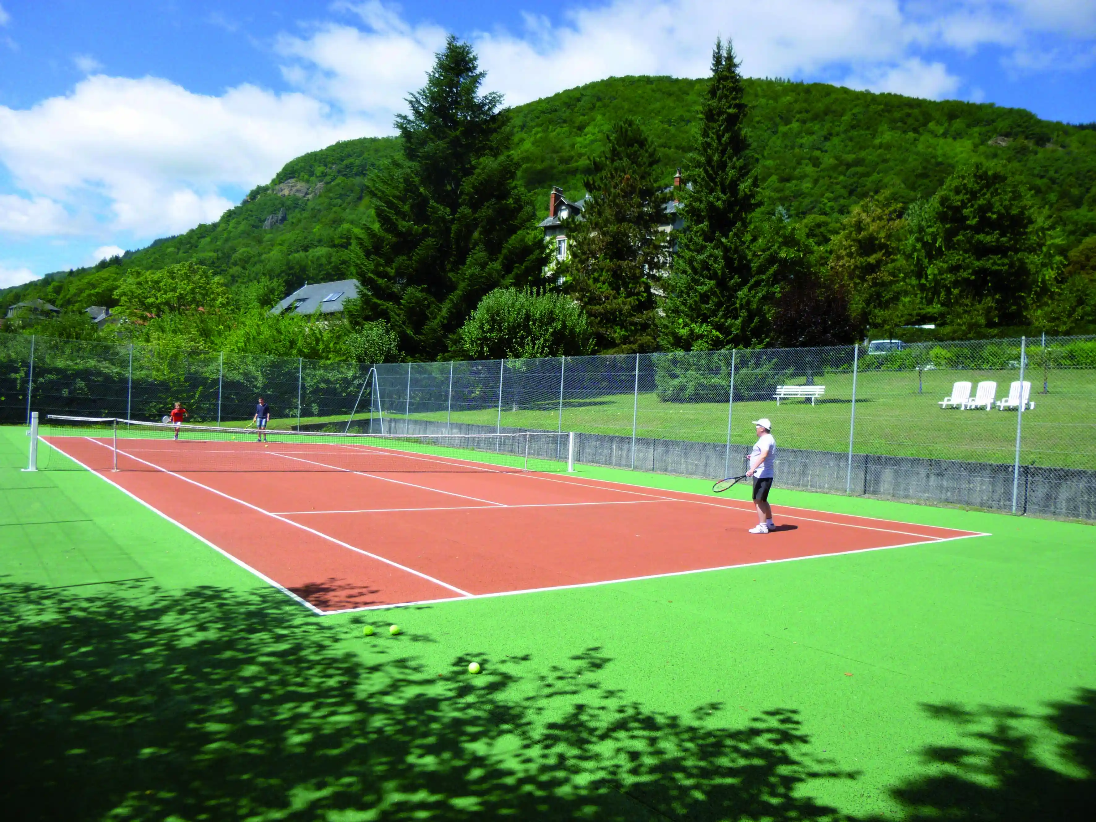 Lagrange Vacances&reg;  - Vic-sur-Cere - HOTEL LE FAMILY
