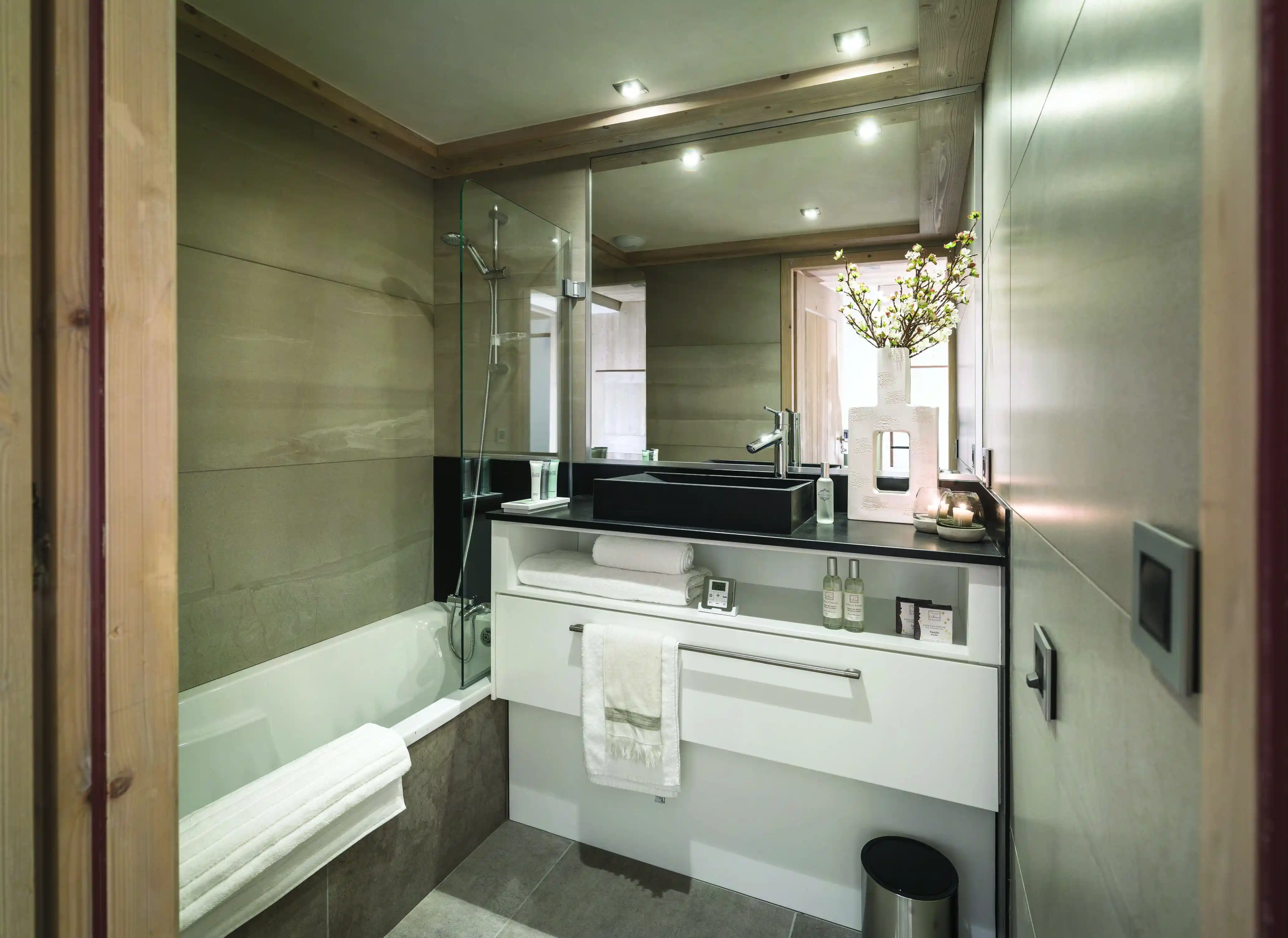 Lagrange Vacances&reg;  - Le Grand-Bornand - MGM LE ROC DES TOURS