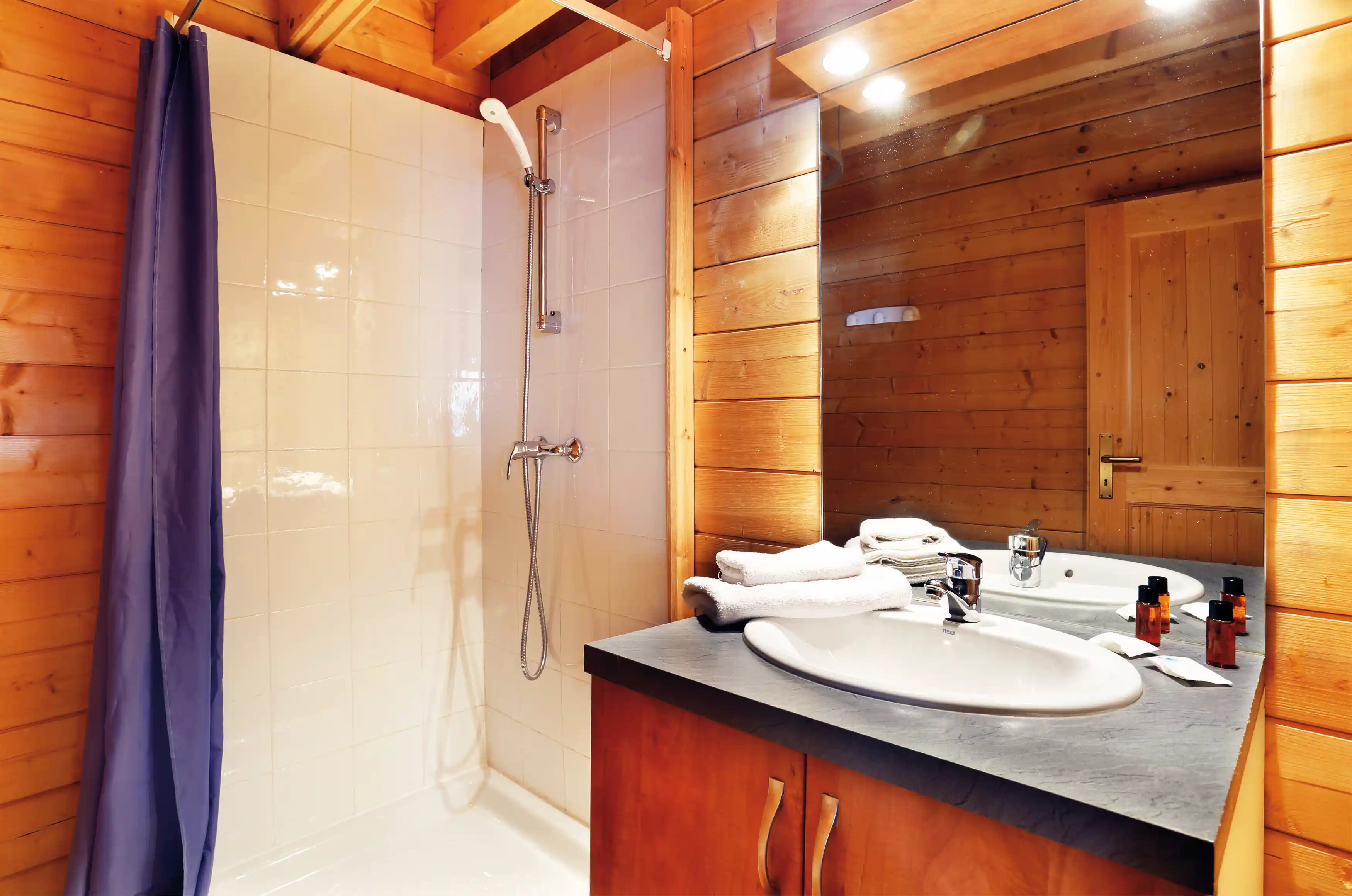 Lagrange Vacances&reg;  - Morillon - Les Chalets du Bois de Champelle
